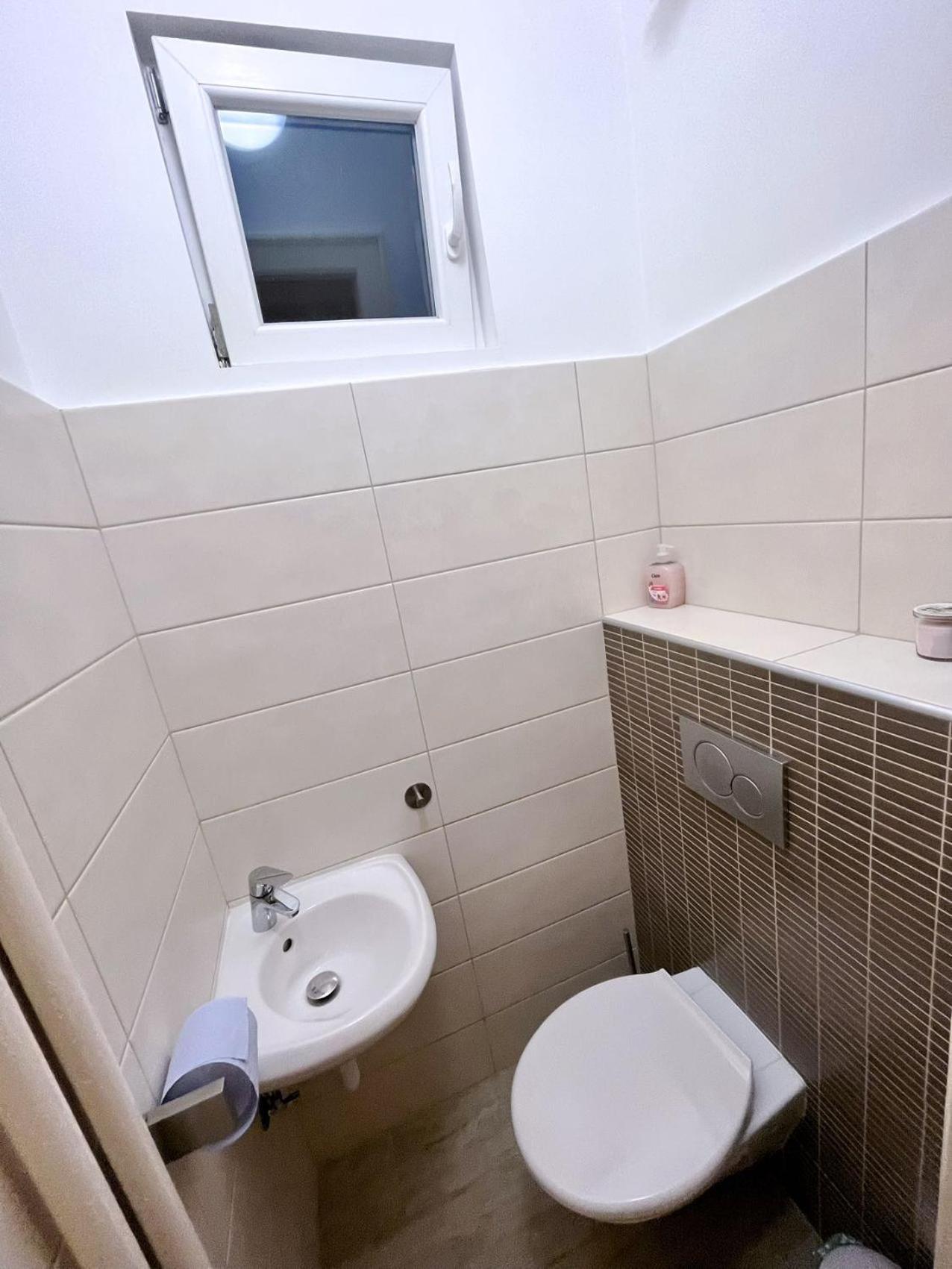 Boutique Family Apartment In The Heart Of City Будапеща Екстериор снимка