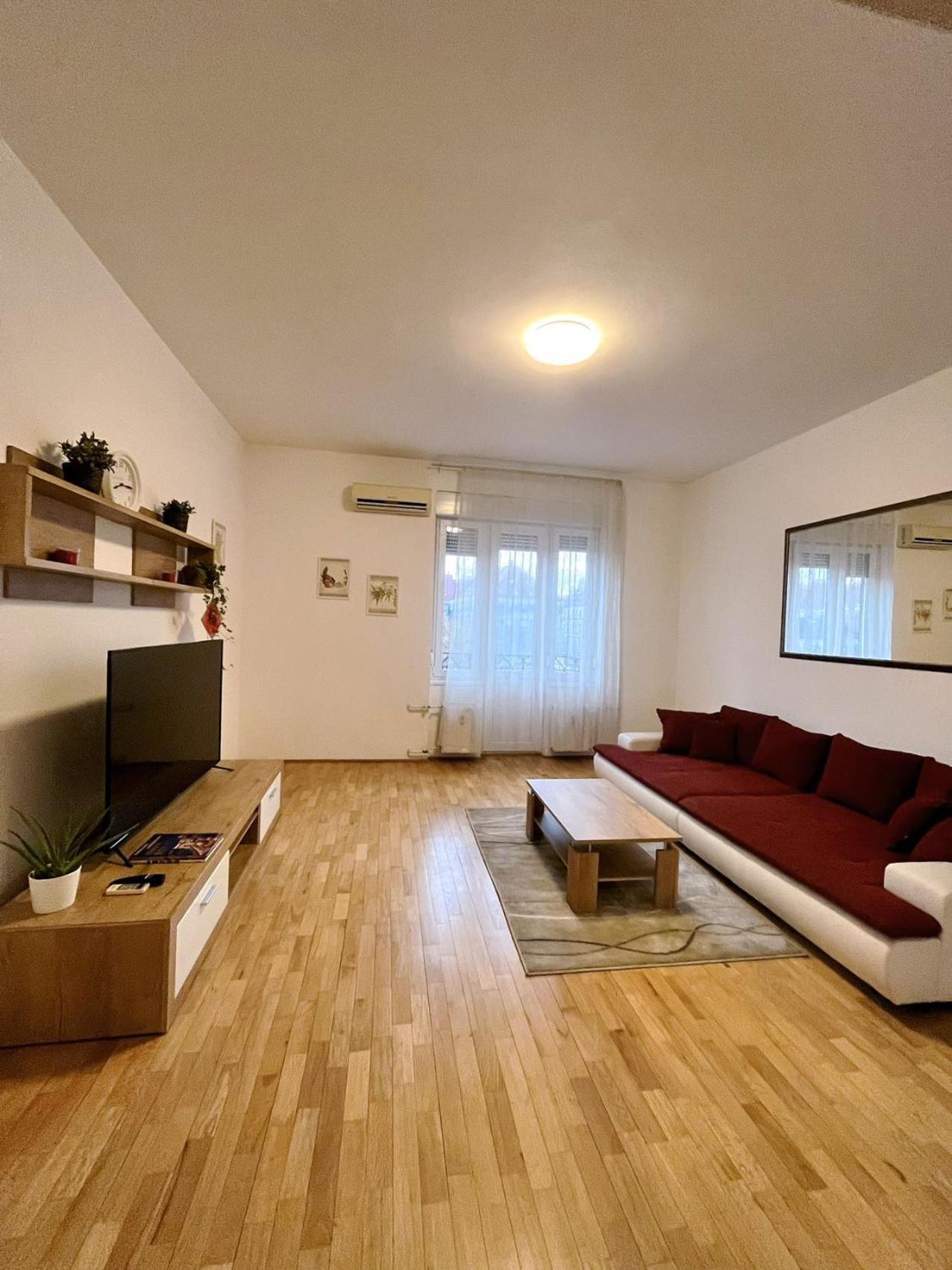 Boutique Family Apartment In The Heart Of City Будапеща Екстериор снимка